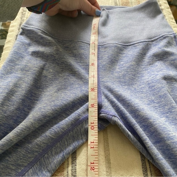 ALO Yoga Purple Heather High-Waist Alosoft Lounge Leggings - Picture 9 of 13
